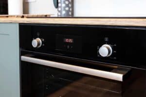 Modern kitchen appliances at Sandmartin Lodge