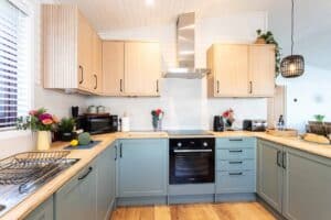 Kitchen with everything you need to cook at Sandmartin Lodge