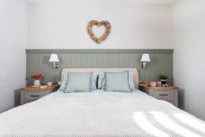 Double bedroom at Sandmartin Lodge