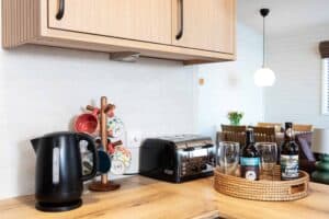 Coffee and tea station at Sandmartin Lodge