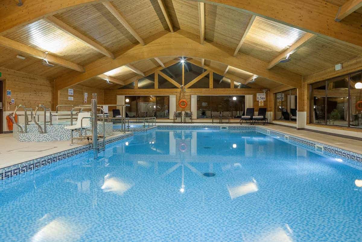 Pine Lake Resort swimming pool