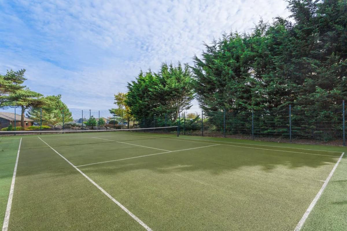 Tennis court at Pine Lake Resort